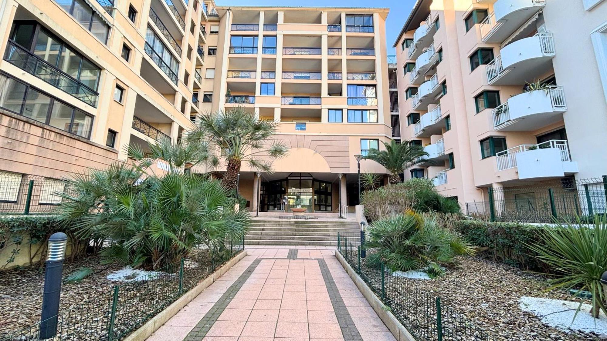 Appartement 556, Vue Mer Et Piscine By Palmazur Vacances Cannes Kültér fotó